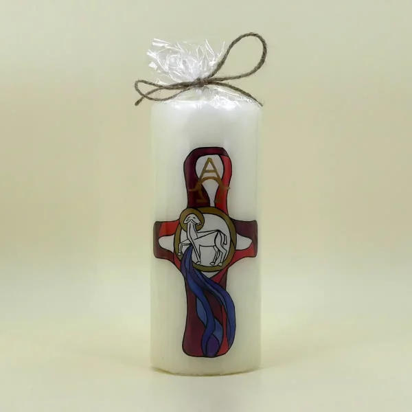 Osterkerze mit Kreuz und Lamm