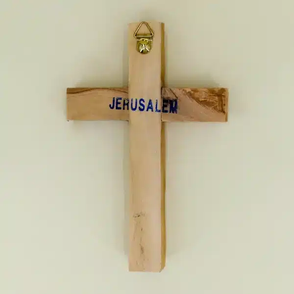 Wandkreuz mit Erde aus Bethlehem Olivenholz 16 cm