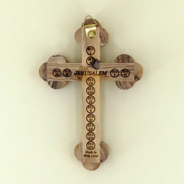 Wandkreuz mit Erde aus Bethlehem Olivenholz 14 cm