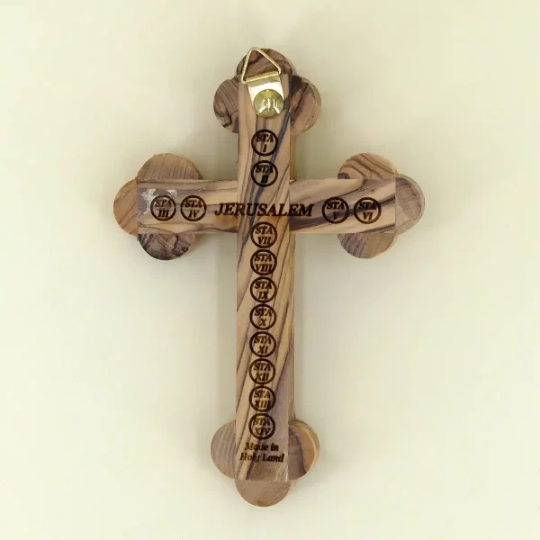 Wandkreuz mit Erde aus Bethlehem Olivenholz 14 cm