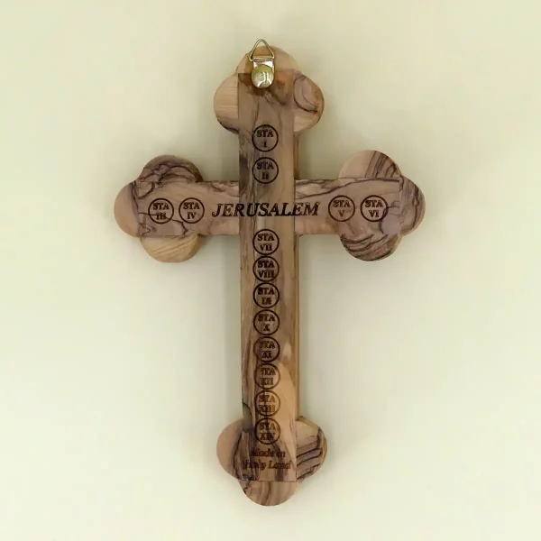 Wandkreuz mit Erde aus Bethlehem Olivenholz 18 cm