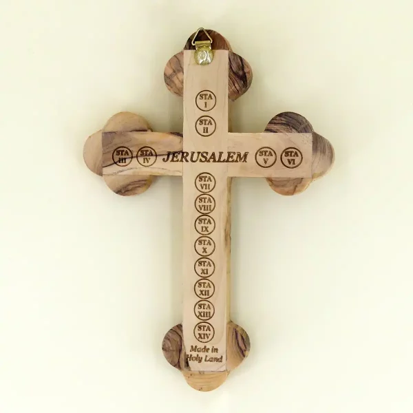 Wandkreuz mit Erde aus Bethlehem Olivenholz 18 cm