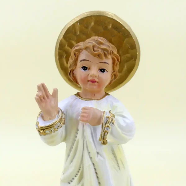 Heiliges Jesuskind auf Weltkugel 15 cm