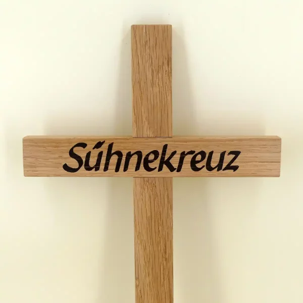 Sühnekreuz aus Holz 32 bis 37 cm