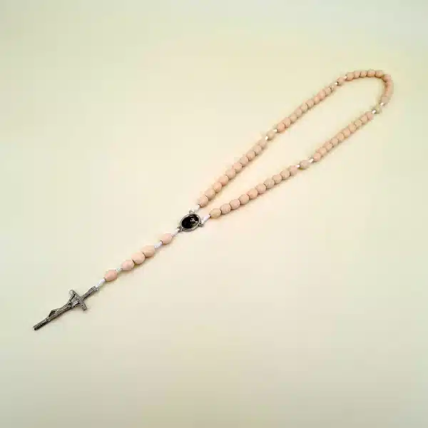 Reliquien – Rosenkranz der heiligen Sr. Faustina weiss Reliquien – Rosenkranz der heiligen Sr. Faustina weiss