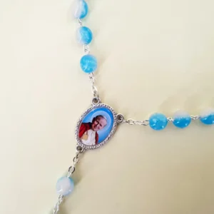 Reliquienrosenkranz Papst Johannes Paul II. hellblau